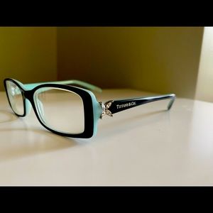 Like new! Tiffany & Co. glasses